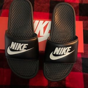 Nike Benassi JDI men’s sandals